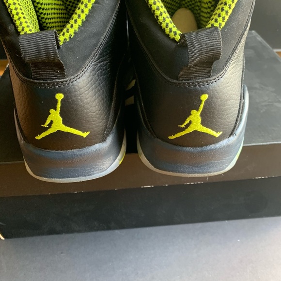 Air Jordan Retro 10 - Picture 6 of 7